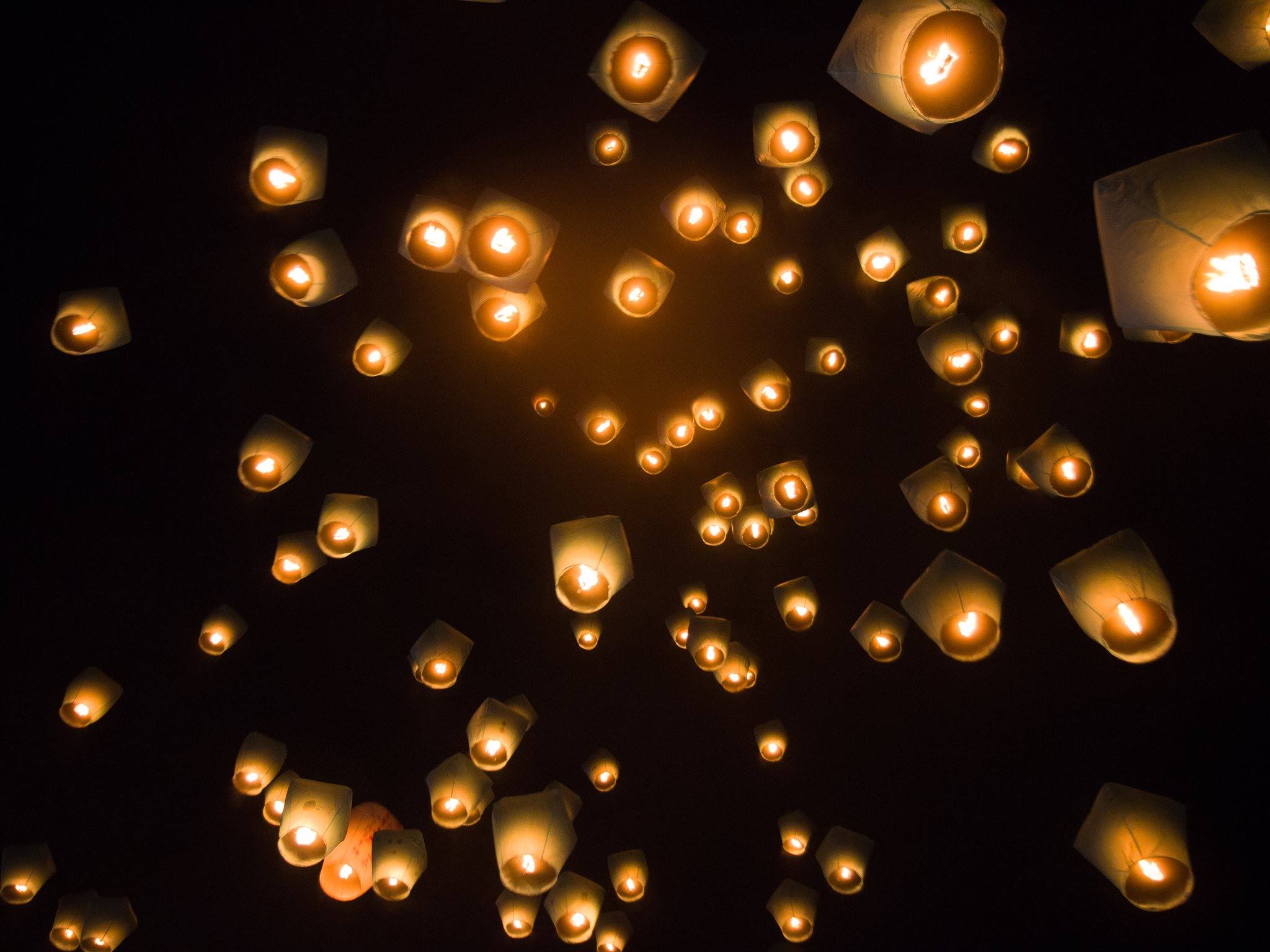 Lighting the night at Taiwan's annual lantern festival in Shifen (十分).